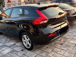 Nero Usata 2017 Volvo V40 Station wagon | 8500 € (Ottimo prezzo)