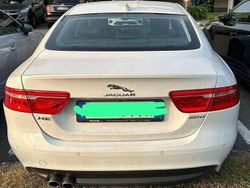 Bianco Usata 2018 Jaguar XE Business Edition Tre volumi | 13.900 € (Super prezzo)