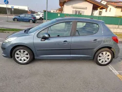 Grigio Usata 2007 Peugeot 207 Tre volumi | 2700 € (Buon prezzo)
