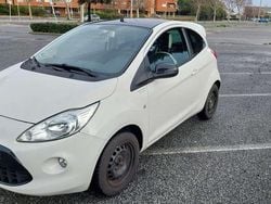 Usata 2016 Ford Ka Tre volumi | 7500 € (Buon prezzo)