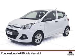 Bianco Usata 2014 Hyundai i10 Style Due volumi | 8490 € (Buon prezzo)