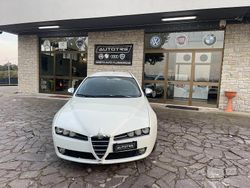 Bianco Usata 2011 Alfa Romeo 159 Super Station wagon | 3900 € (Ottimo prezzo)