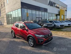 Rosso Usata 2021 Dacia Sandero Stepway Due volumi | 13.700 € (Buon prezzo)