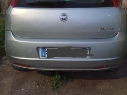 Grigio Usata 2006 Fiat Grande Punto Due volumi | 2500 € (Buon prezzo)