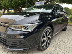 Nero Usata 2022 VW Golf VIII Style Tre volumi | 23.880 € (Buon prezzo)