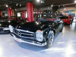 Nero Usata 1965 Mercedes 230 Due volumi | 140.000 €