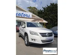 Bianco(met.) Usata 2011 VW Tiguan Sport SUV | 12.900 € (Molto cara)