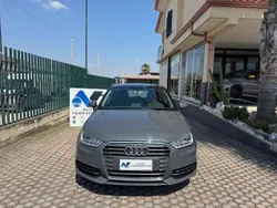 Grigio Usata 2016 Audi A1 Sportback Sport Due volumi | 12.000 € (Buon prezzo)