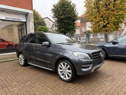 Grigio Usata 2015 Mercedes ML350 Premium SUV | 13.999 € (Super prezzo)