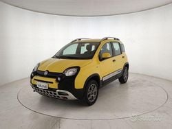 Giallo Usata 2017 Fiat Panda Cross Cross Due volumi | 16.400 € (Cara)