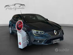 Grigio Usata 2017 Renault Mégane IV Intens Tre volumi | 9900 € (Ottimo prezzo)