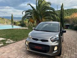 Argento Usata 2016 Kia Picanto Active Due volumi | 8500 € (Buon prezzo)