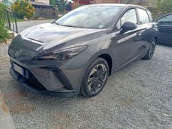 Grigio Usata 2024 MG MG4 EV Due volumi | 16.900 € (Buon prezzo)