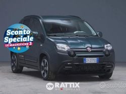 Verde Usata 2025 Fiat Panda Cross Tre volumi | 11.700 € (Buon prezzo)