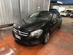 Nero Usata 2014 Mercedes A180 Tre volumi | 10.990 € (Ottimo prezzo)
