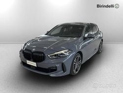 Storm bay metallizzato Usata 2024 BMW 118 Comfort Edition Due volumi | 29.900 € (Ottimo prezzo)