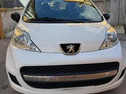 Bianco Usata 2009 Peugeot 107 Allure Due volumi | 3000 € (Ottimo prezzo)
