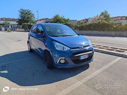 Blu/azzurro Usata 2016 Hyundai i10 Edition Due volumi | 7600 € (Buon prezzo)