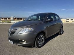 Grigio Usata 2012 Lancia Ypsilon Gold Due volumi | 6800 € (Buon prezzo)
