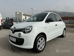 Usata 2015 Renault Twingo SE Due volumi | 8190 € (Buon prezzo)