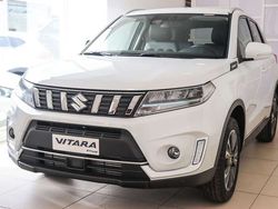 Bianco Usata 2024 Suzuki Vitara Cool SUV | 22.900 € (Buon prezzo)