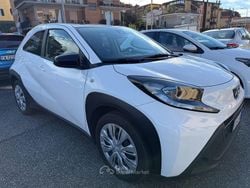 Bianco Usata 2023 Toyota Aygo Active Due volumi | 14.970 € (Cara)