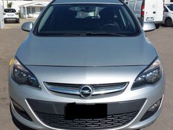 Grigio Usata 2015 Opel Astra Cosmo Station wagon | 5750 € (Ottimo prezzo)