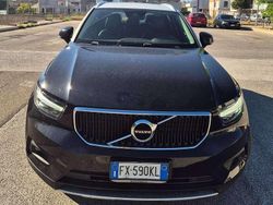 Nero Usata 2019 Volvo XC40 Business Edition SUV | 24.800 € (Buon prezzo)