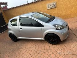 Grigio Usata 2008 Toyota Aygo Due volumi | 2500 € (Cara)