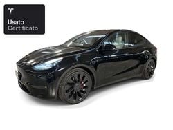 Solid black Usata 2024 Tesla Model Y Performance SUV | 42.000 € (Buon prezzo)