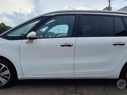 Bianco Usata 2015 Citroën Grand C4 Picasso Monovolume | 12.700 € (Molto cara)