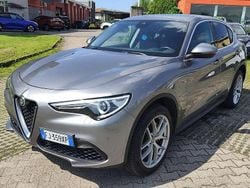 Grigio Usata 2017 Alfa Romeo Stelvio SUV | 23.000 € (Ottimo prezzo)