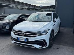 Bianco Usata 2023 VW Tiguan R-line SUV | 31.500 € (Buon prezzo)