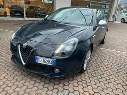 Blu Usata 2016 Alfa Romeo Giulietta Due volumi | 12.700 € (Cara)