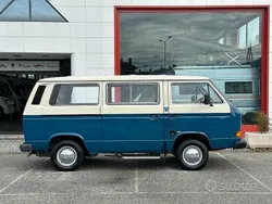 VW Caravelle