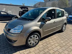 Usata 2008 Renault Modus Monovolume | 2500 € (Buon prezzo)