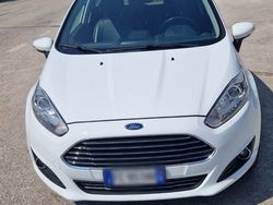 Bianco Usata 2016 Ford Fiesta Titanium Due volumi | 6600 € (Buon prezzo)