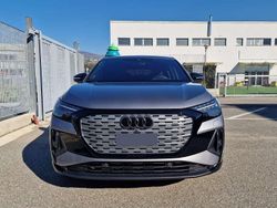 Grigio scuro Usata 2022 Audi Q4 Sportback e-tron S-Line SUV | 57.000 € (Molto cara)