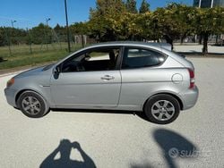 Grigio Usata 2006 Hyundai Accent Coupé | 1500 €