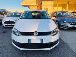 Bianco Usata 2016 VW Polo Business Tre volumi | 10.799 € (Cara)