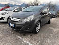 Grigio Usata 2015 Opel Corsa Tre volumi | 6800 € (Buon prezzo)