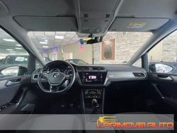 Nero Usata 2019 VW Touran Comfortline Monovolume | 28.300 € (Buon prezzo)