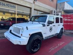Bianco Usata 2011 Jeep Wrangler Unlimited Sahara SUV | 24.999 € (Buon prezzo)