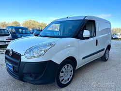 Bianco Usata 2014 Fiat Doblò Monovolume | 5400 € (Buon prezzo)