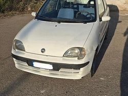Bianco Usata 1999 Fiat 600 Due volumi | 1500 €