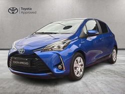 Blu/azzurro Usata 2019 Toyota Yaris Hybrid Active Tre volumi | 13.900 € (Buon prezzo)