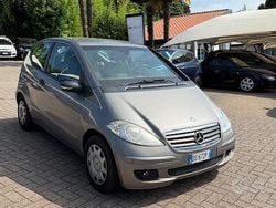Marrone Usata 2008 Mercedes A160 Avantgarde Tre volumi | 3990 € (Buon prezzo)
