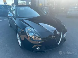 Nero Usata 2016 Alfa Romeo Giulietta Super Due volumi | 10.950 € (Ottimo prezzo)
