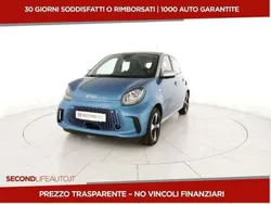 Blu Usata 2021 Smart ForFour Electric Drive Passion Tre volumi | 13.200 € (Buon prezzo)