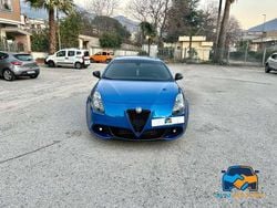 Blu/azzurro Usata 2019 Alfa Romeo Giulietta Tech Edition Tre volumi | 13.490 € (Buon prezzo)